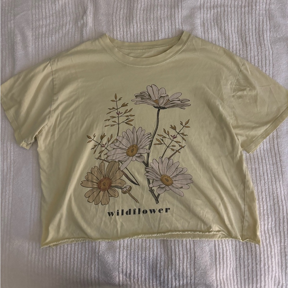 Wildflowers Yellow Crop Graphic Tee